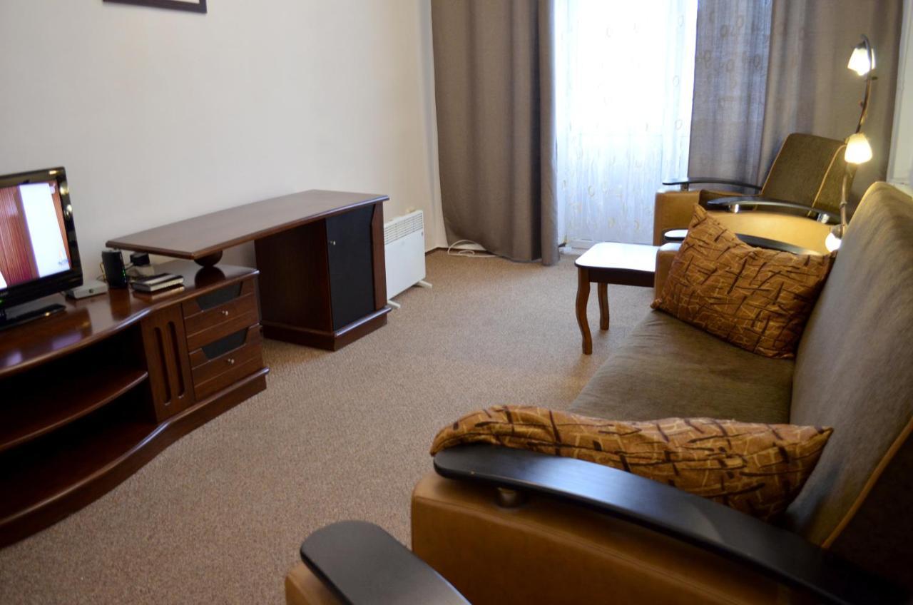 Chapayev Apartments كييف المظهر الخارجي الصورة