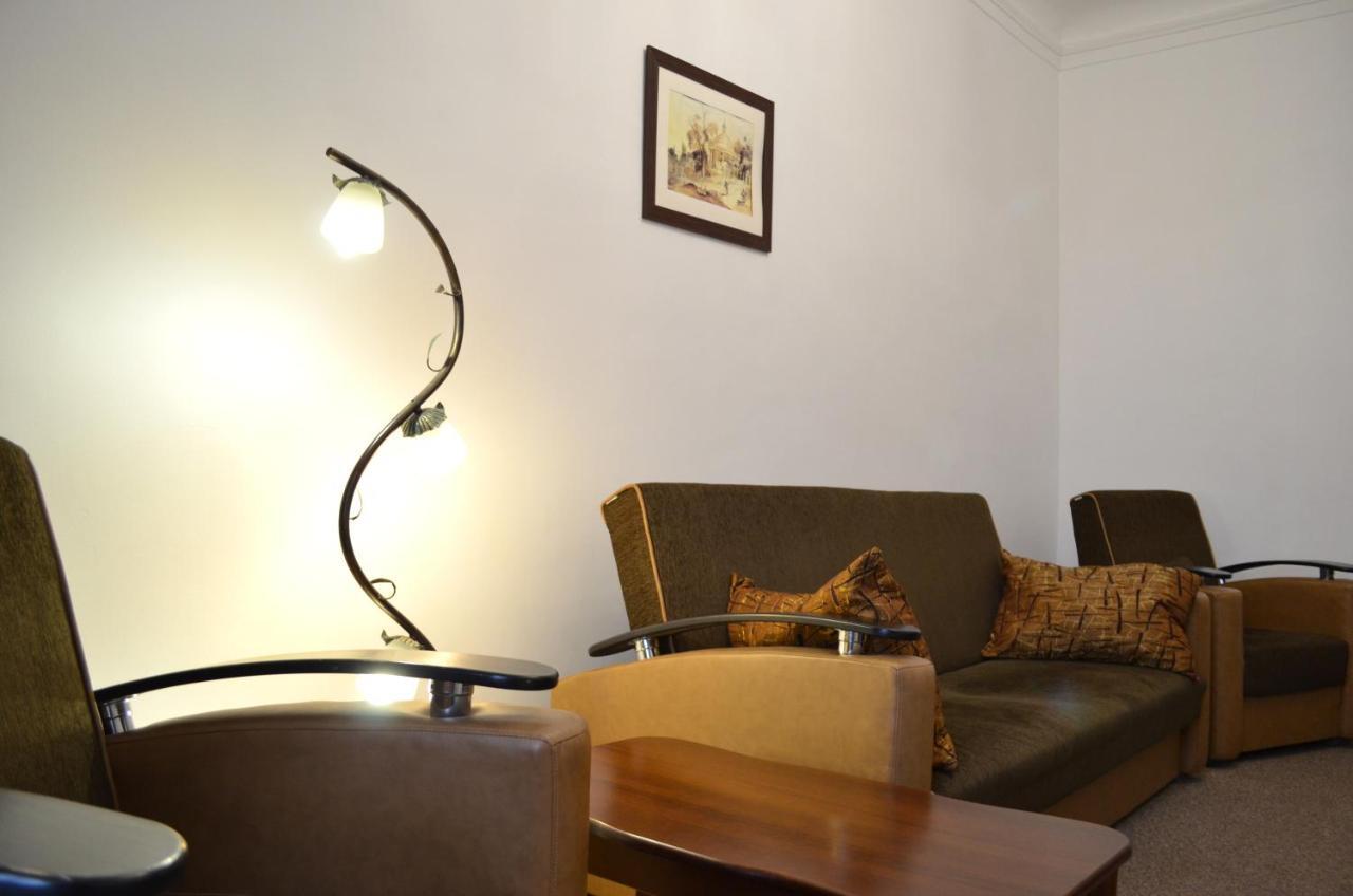 Chapayev Apartments كييف المظهر الخارجي الصورة